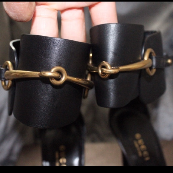 Gucci Ursula Ankle Pump Heels. - Picture 4 of 8